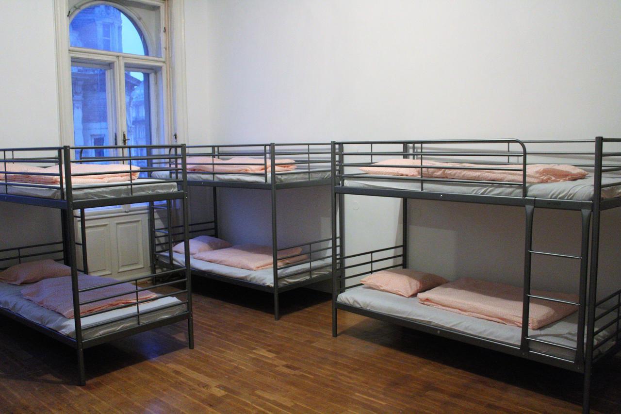 Black Dog Hostel Budapest Eksteriør billede